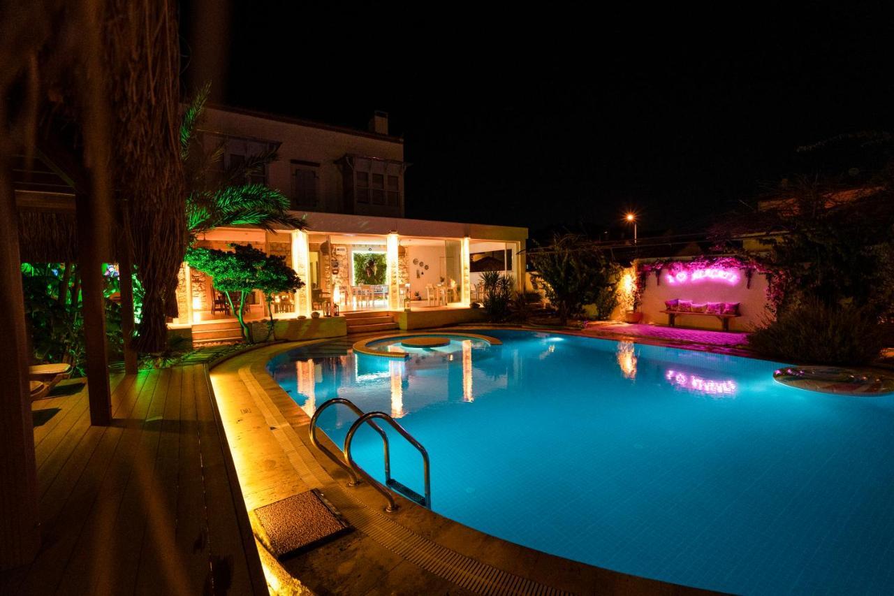 Lale Lodge Hotel Alaçatı Esterno foto