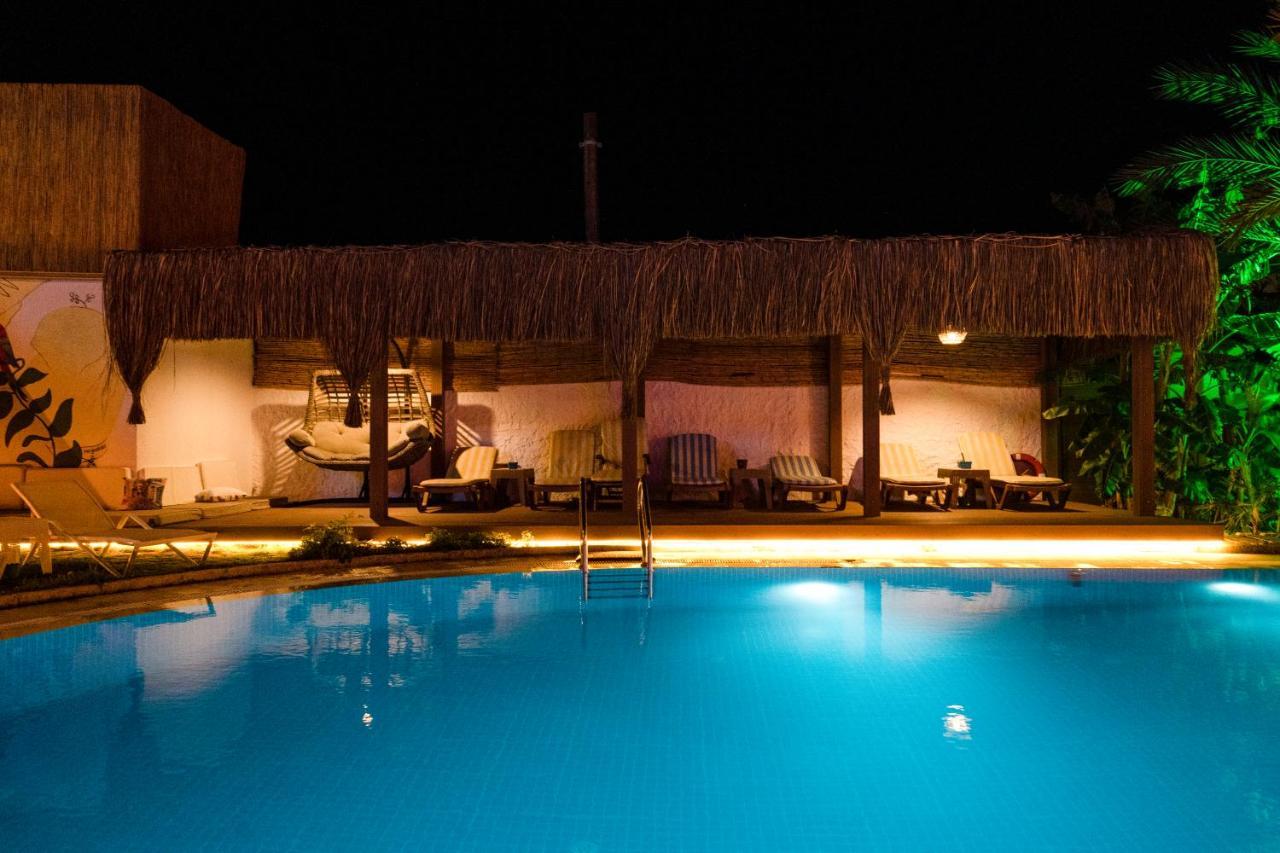 Lale Lodge Hotel Alaçatı Esterno foto