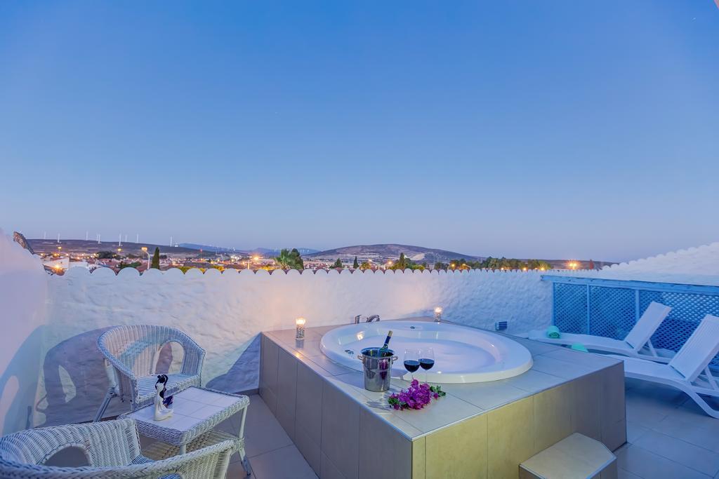 Lale Lodge Hotel Alaçatı Esterno foto