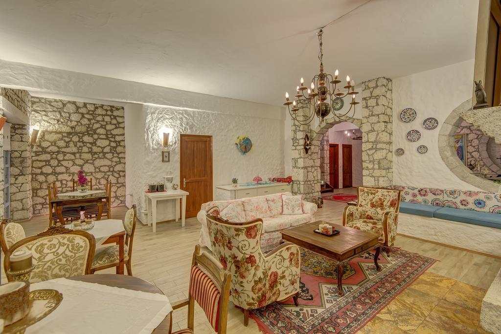 Lale Lodge Hotel Alaçatı Esterno foto