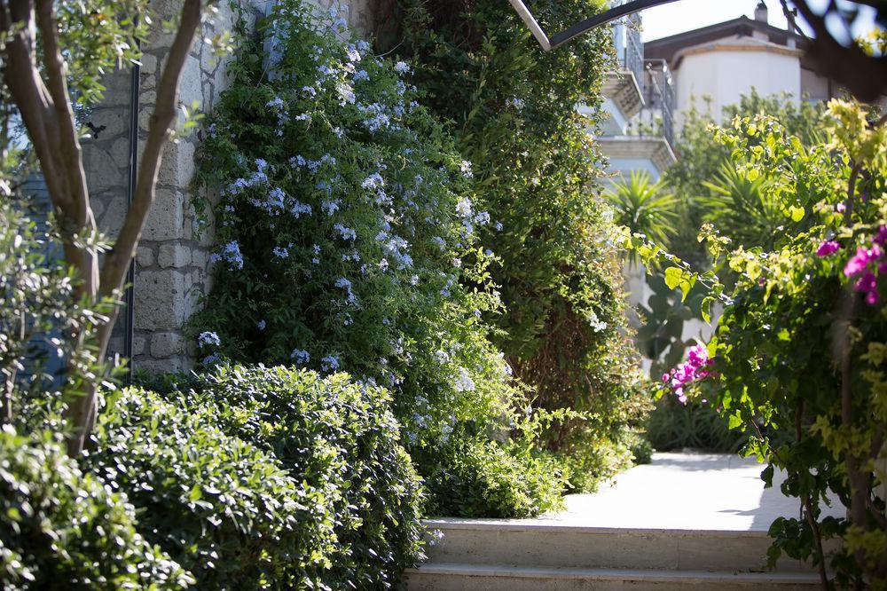 Lale Lodge Hotel Alaçatı Esterno foto