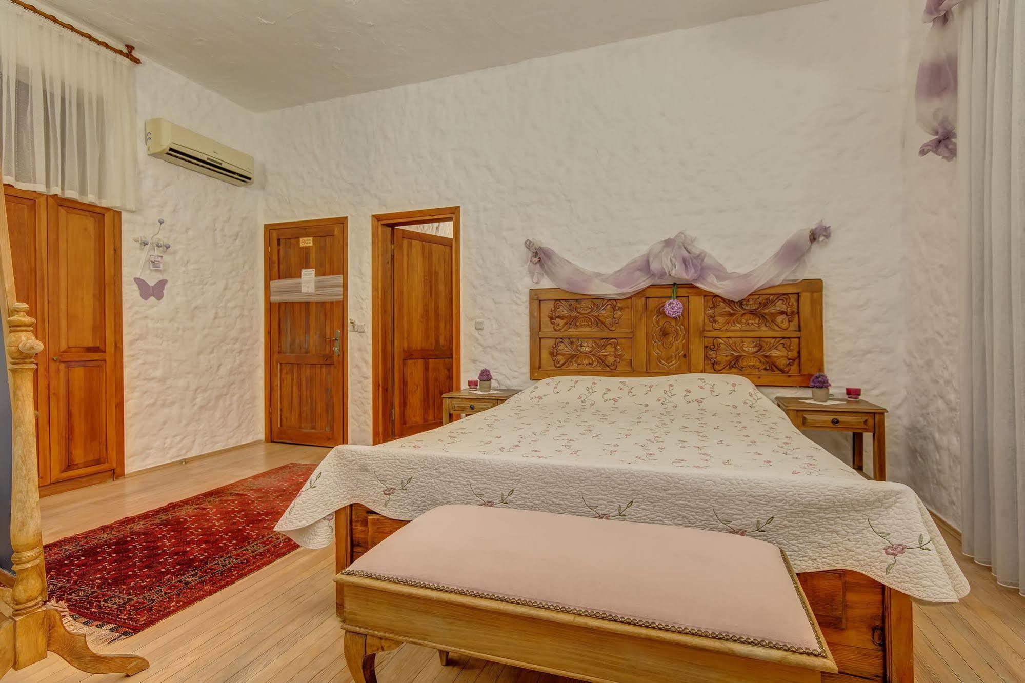 Lale Lodge Hotel Alaçatı Esterno foto